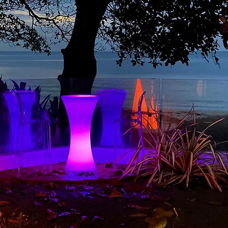 Smell rose beach garden Batu Feringgi Exterior foto