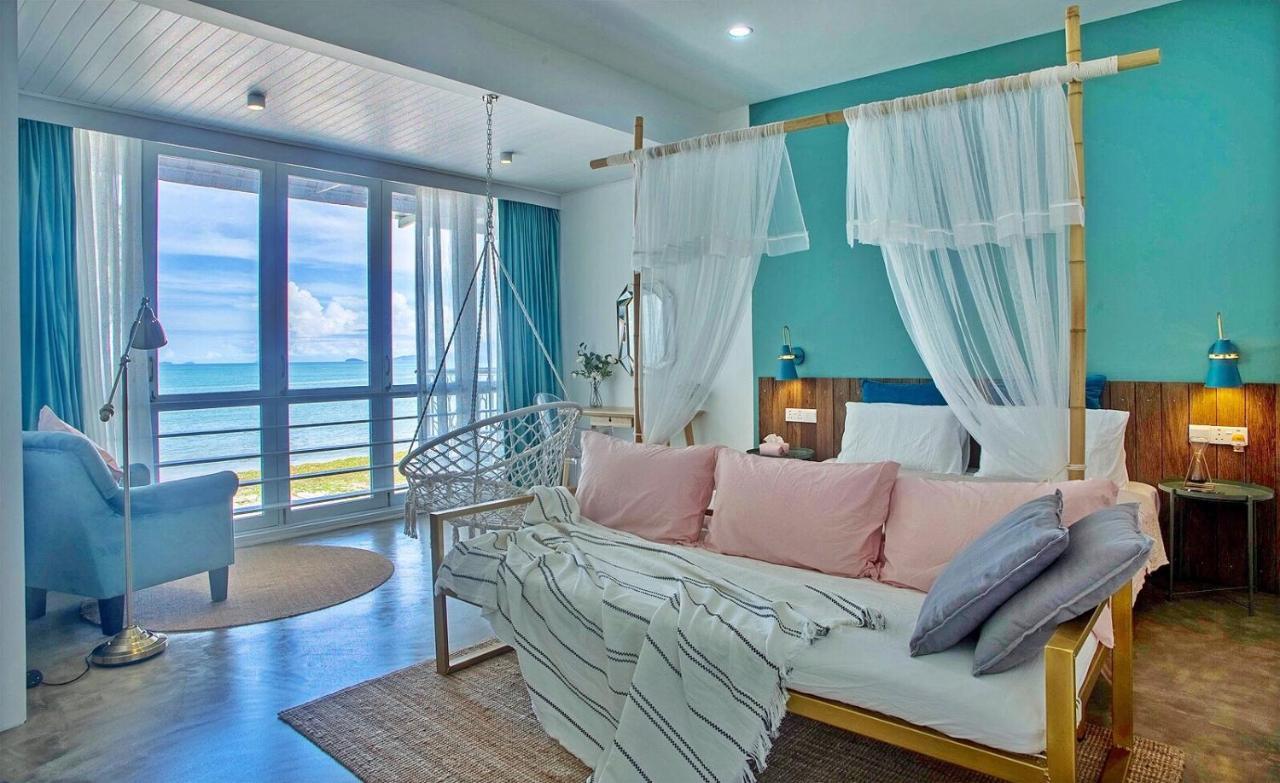 Smell rose beach garden Batu Feringgi Exterior foto
