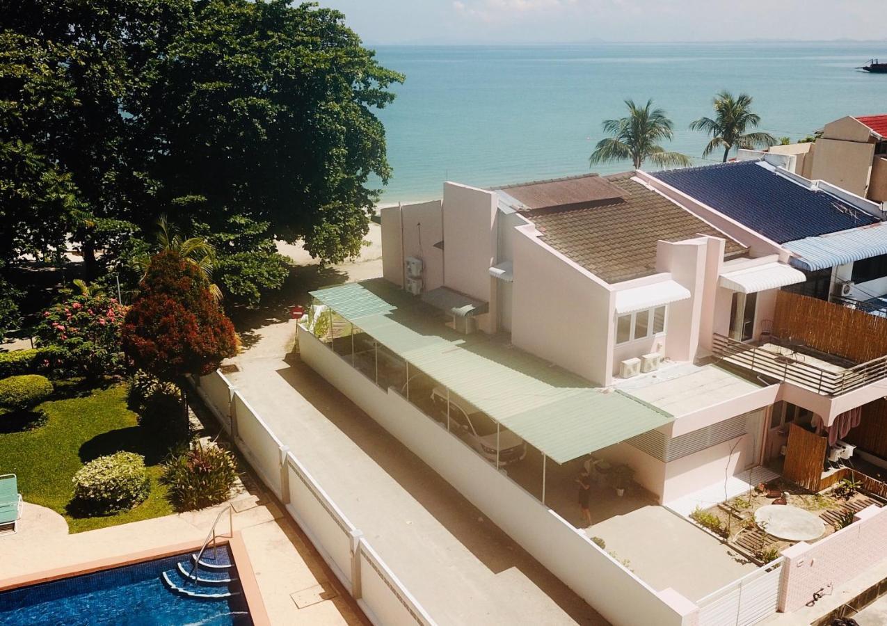 Smell rose beach garden Batu Feringgi Exterior foto